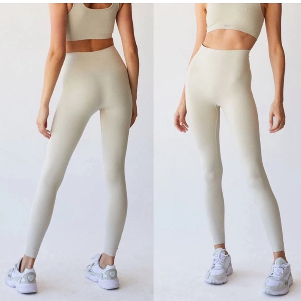 Set active oatmeal color set medium leggings large top